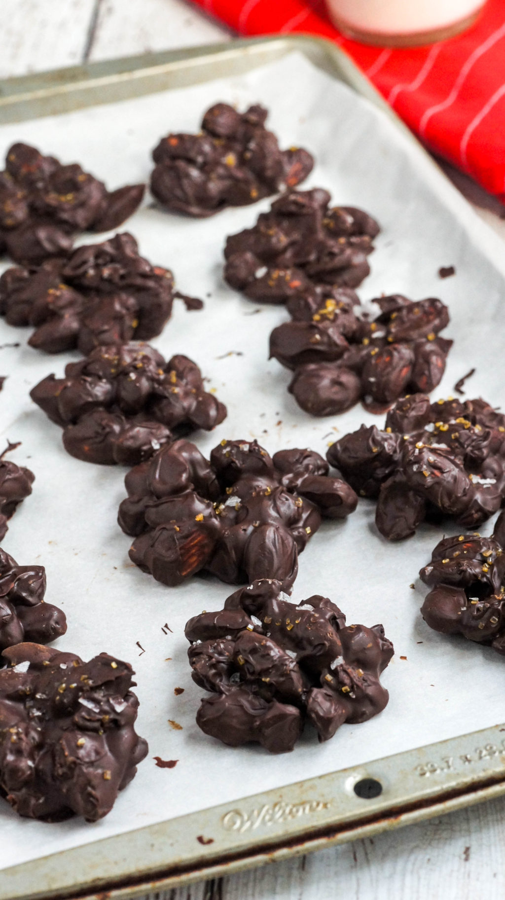 Racimos de Almendras y Chocolate Negro